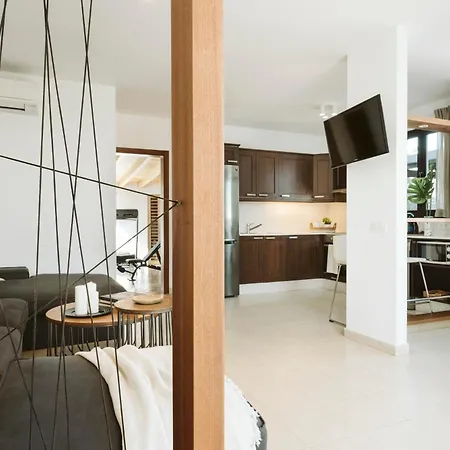 Faro فيلة بلايا بلانكا